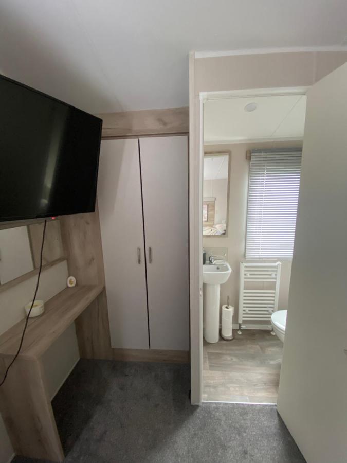 Meadow View 171 - Golden Palm - Central Heating, Wifi, Pet Friendly, Bed Linen - Meadow Lakes Caravan & Lodge Hire Chapel Saint Leonards Εξωτερικό φωτογραφία