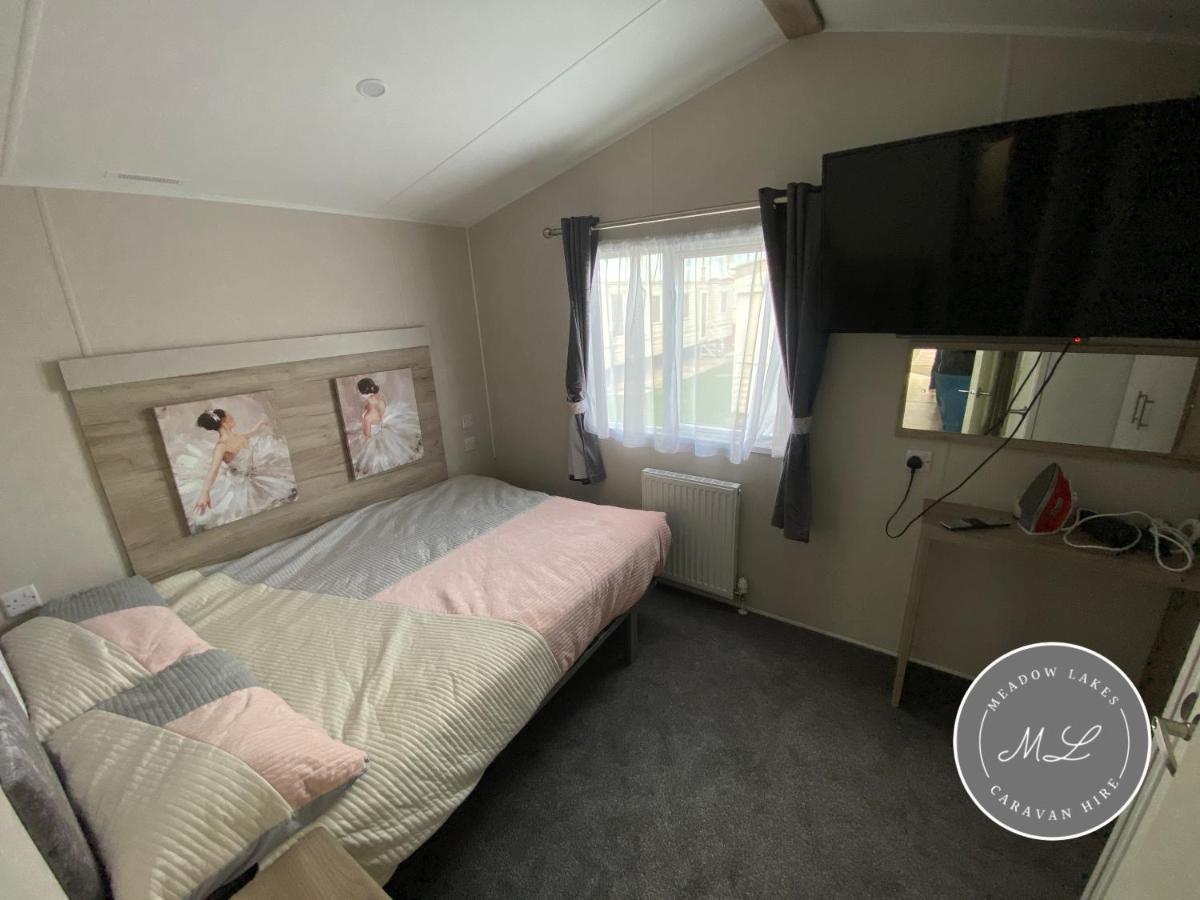 Meadow View 171 - Golden Palm - Central Heating, Wifi, Pet Friendly, Bed Linen - Meadow Lakes Caravan & Lodge Hire Chapel Saint Leonards Εξωτερικό φωτογραφία