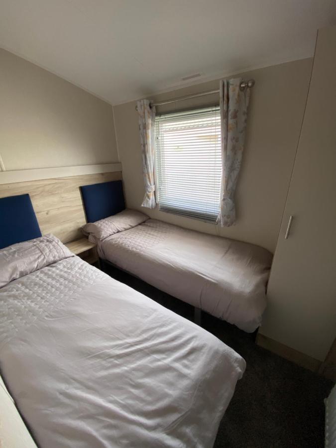 Meadow View 171 - Golden Palm - Central Heating, Wifi, Pet Friendly, Bed Linen - Meadow Lakes Caravan & Lodge Hire Chapel Saint Leonards Εξωτερικό φωτογραφία